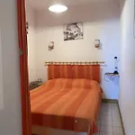 : 2 Pièces En Bord De Avec Terrasse - Fr-1-843-38 *