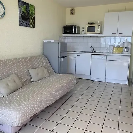 : 2 Pièces En Bord De Avec Terrasse - Fr-1-843-38 Appartement *