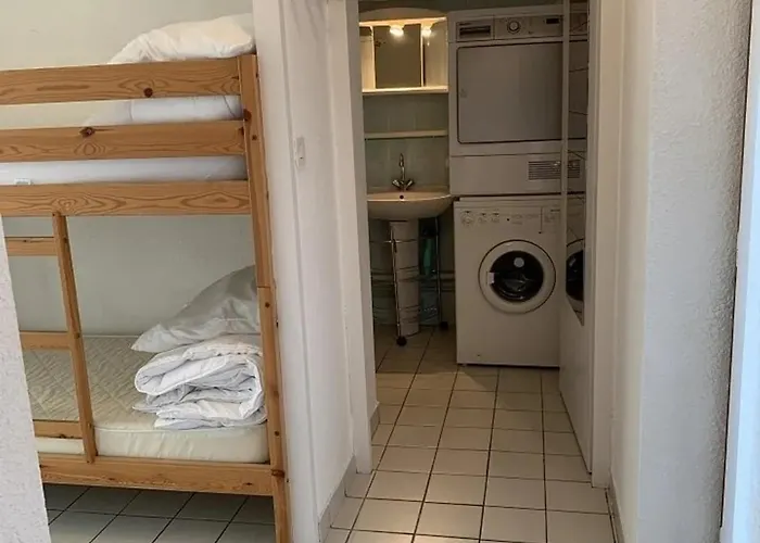 Appartement : 2 Pièces En Bord De Avec Terrasse - Fr-1-843-38 *